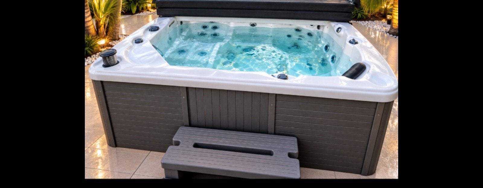 Gebruikte Spa met Balboa Electronic Spa Controls, Ophalen, Gebruikt, Afdekzeil, Vast