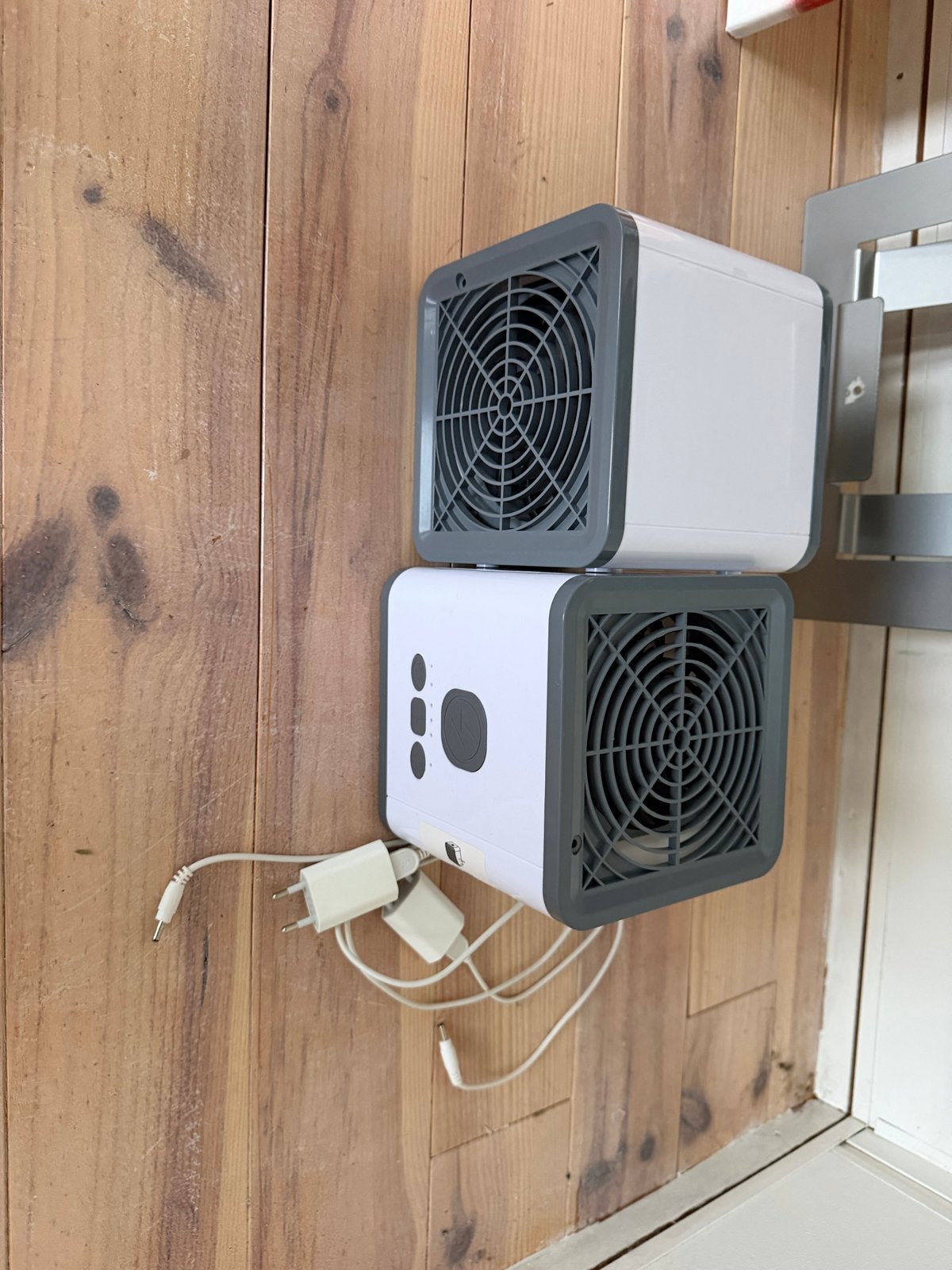 Set van 2 mini elektrische waterkoelers voor verkoeling, Witgoed en Apparatuur, Gebruikt, Tafel- of Grondventilator, Minder dan 60 m³