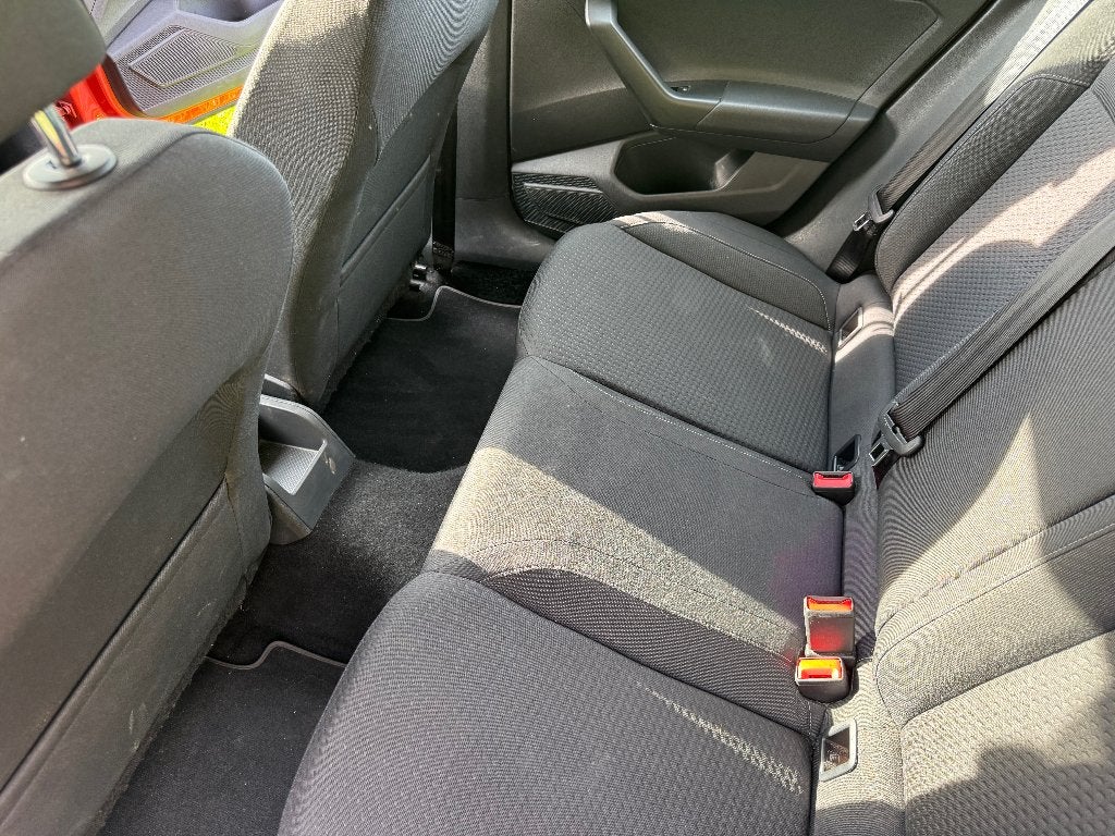 Foto 16 van VW Polo 1.0 2019 Airco Cruise CarPlay APK 05-2027 All-Season