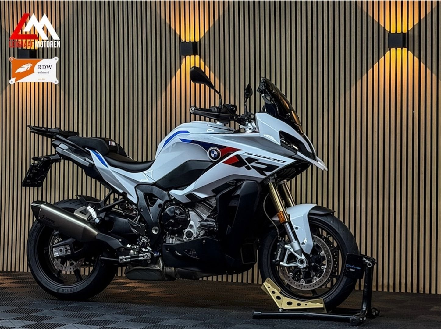 BMW S 1000 XR - 2025 - Akrapovic - Nieuwstaat - M delen
