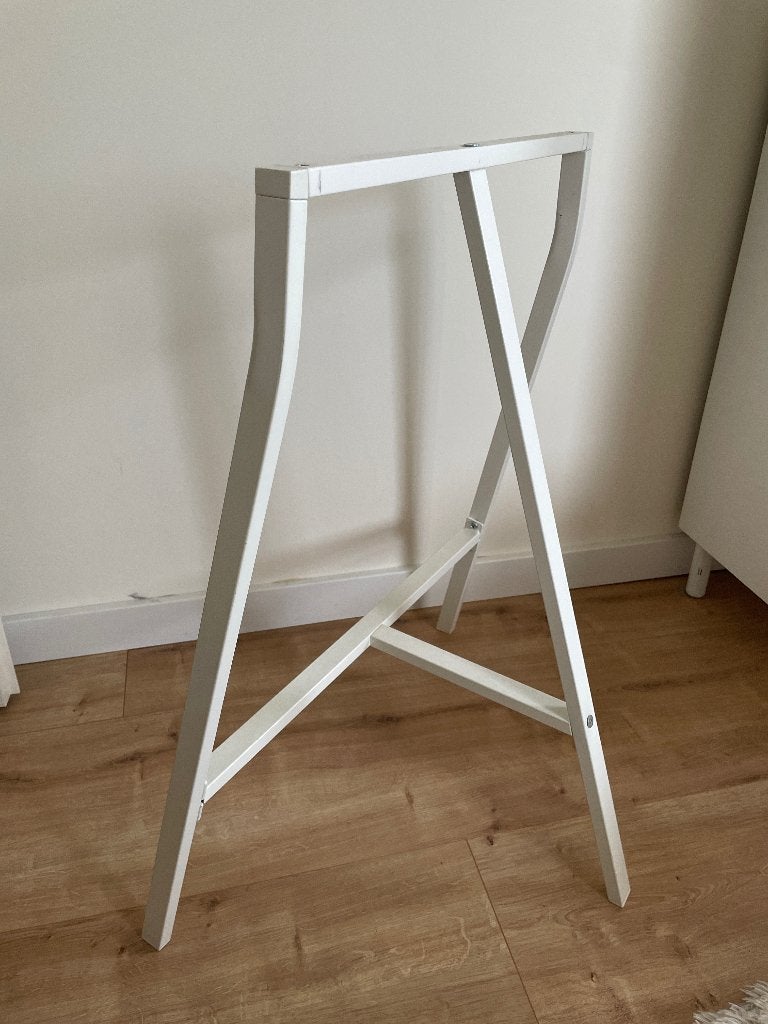Metalen schraag ikea, Ophalen, Zo goed als nieuw