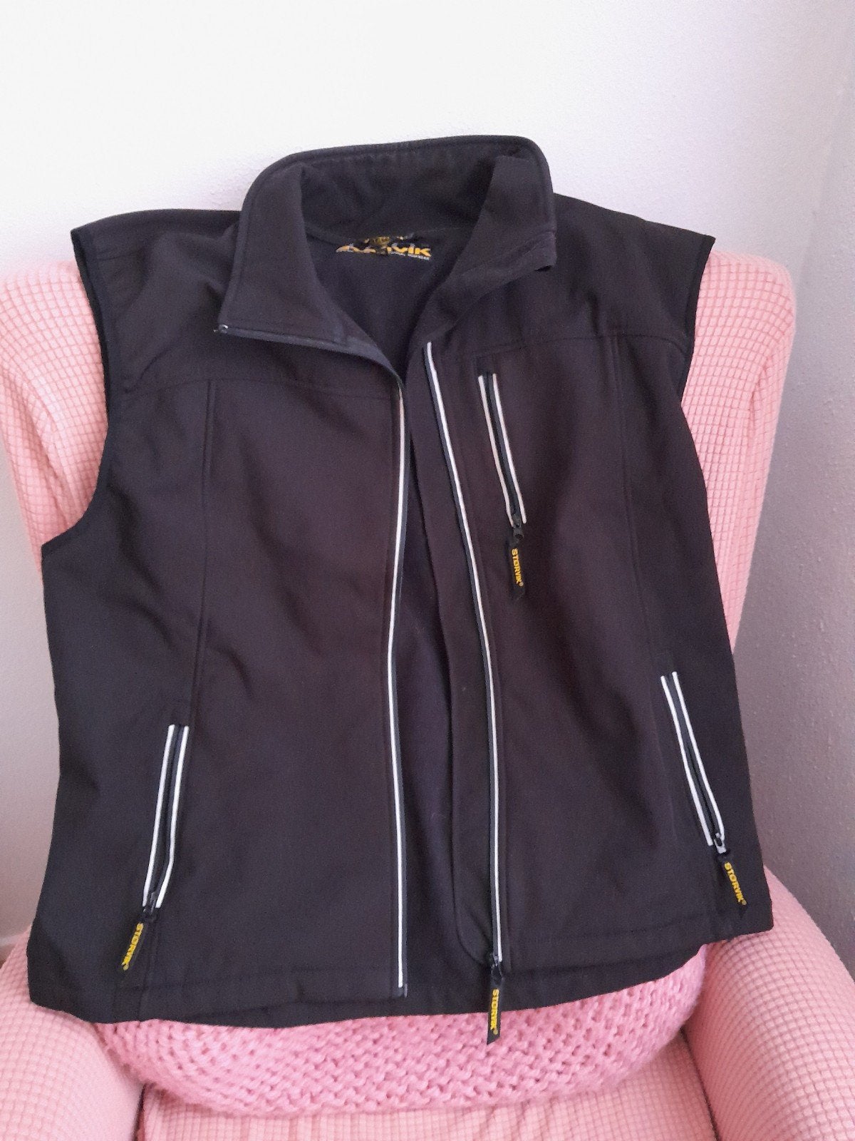 Kleding pakket: Zwarte Softshell Bodywarmer en Jeans Set, Kleding | Heren, Broeken en Pantalons, Onbekend, Zwart, Overige maten