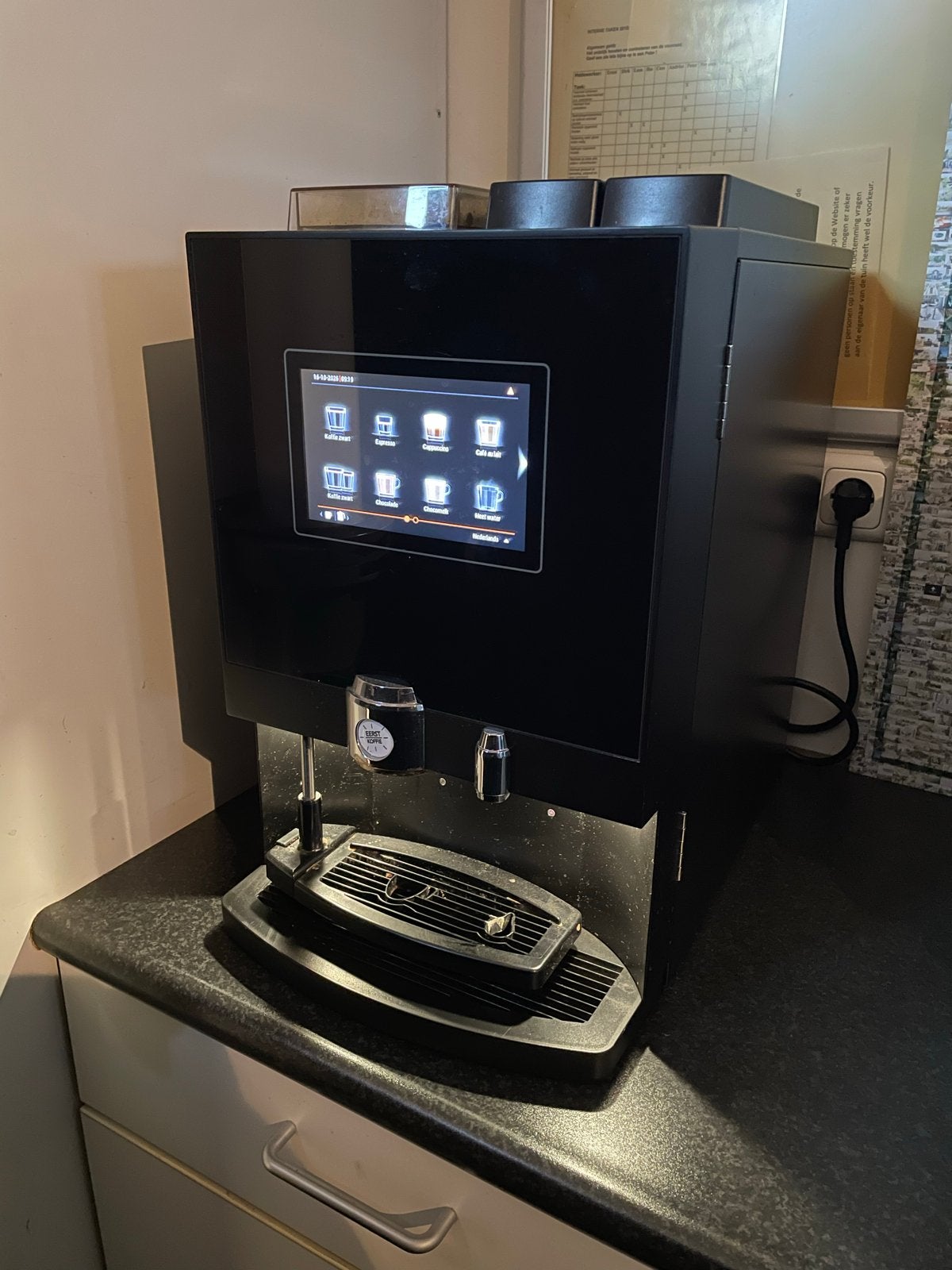 Fortune Etna Dorado compact Koffiemachine - Zo goed als nieu, Witgoed en Apparatuur, Afneembaar waterreservoir, 10 kopjes of meer