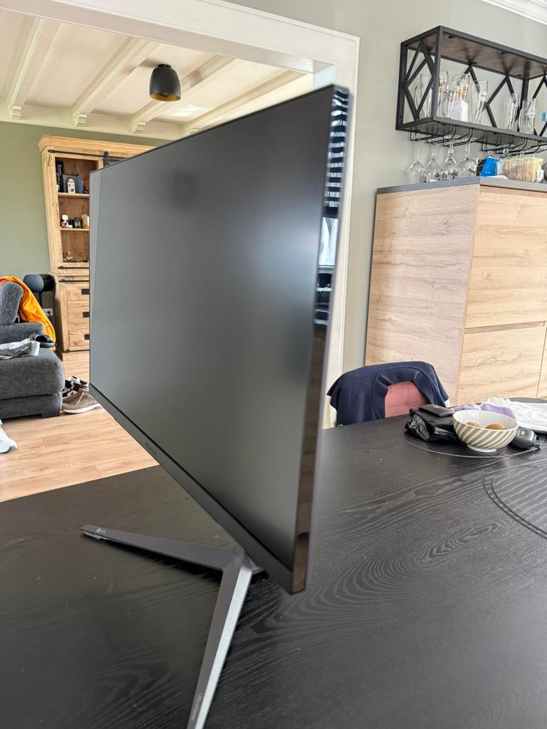 LG monitor 27GRU-B.AEU 4k HMDI 2.1. ALS NIEUW 144hz, Computers en Software, Monitoren, Gaming, IPS, 101 t/m 150 Hz, Thunderbolt
