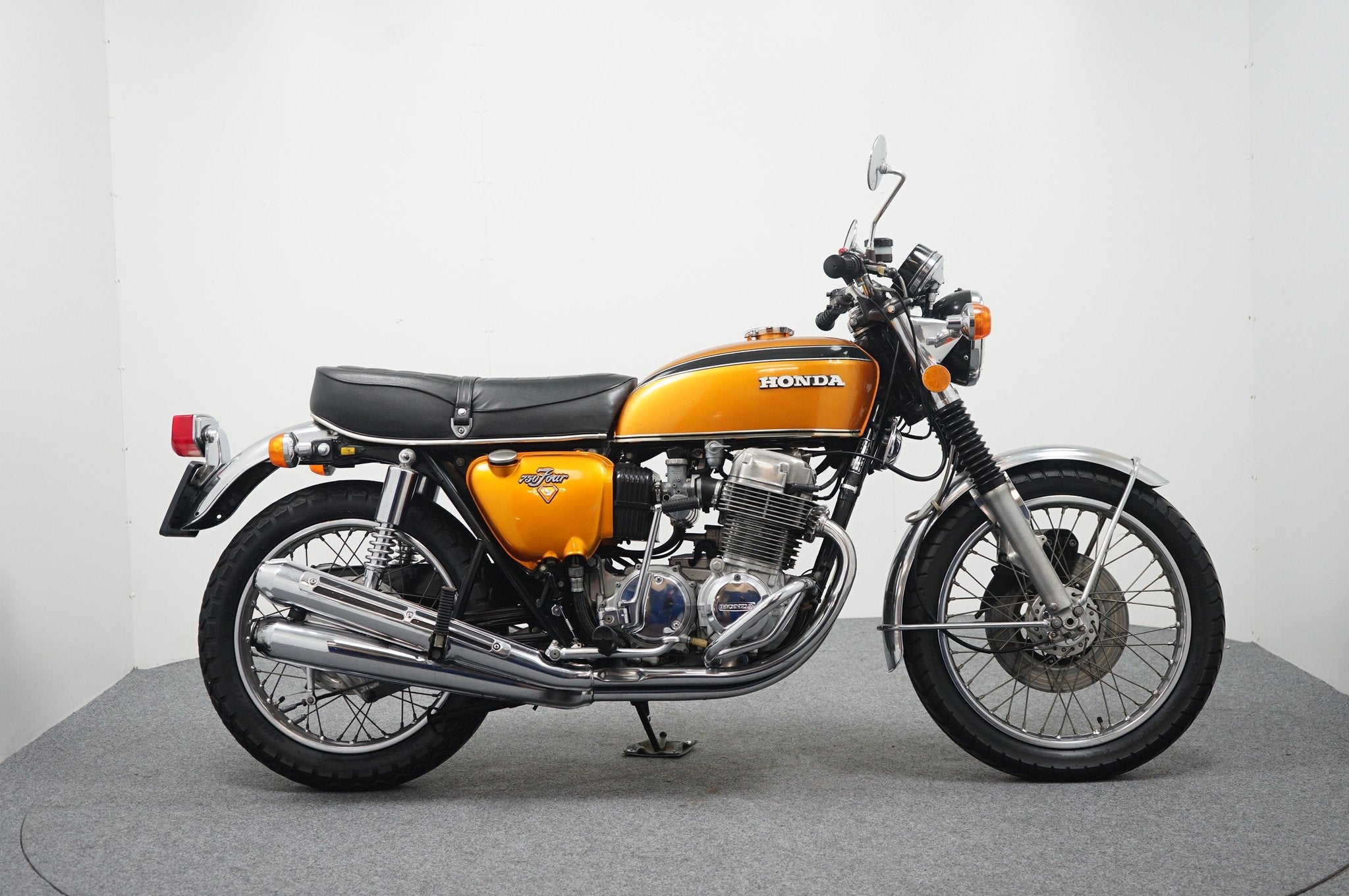 Honda CB 750 K2 (bj 1976), Toermotor