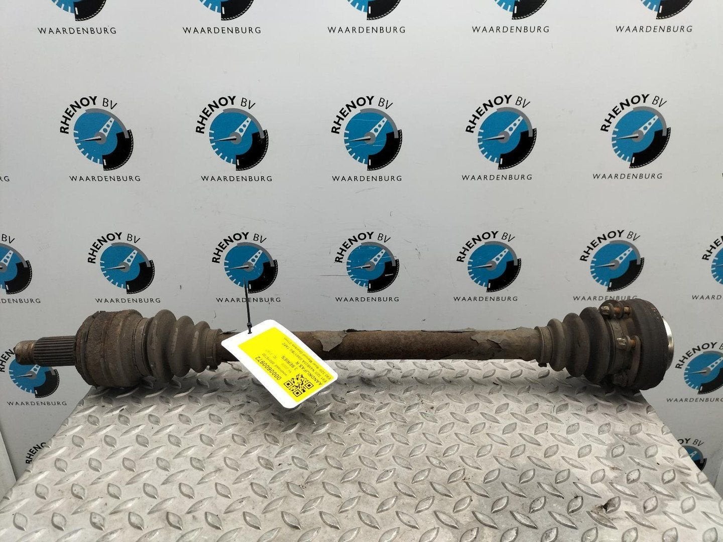 BMW 3 SERIES E91LCI 320I  AANDRIJFAS R 2009, Ophalen of Verzenden, Gebruikt, Stiba lid