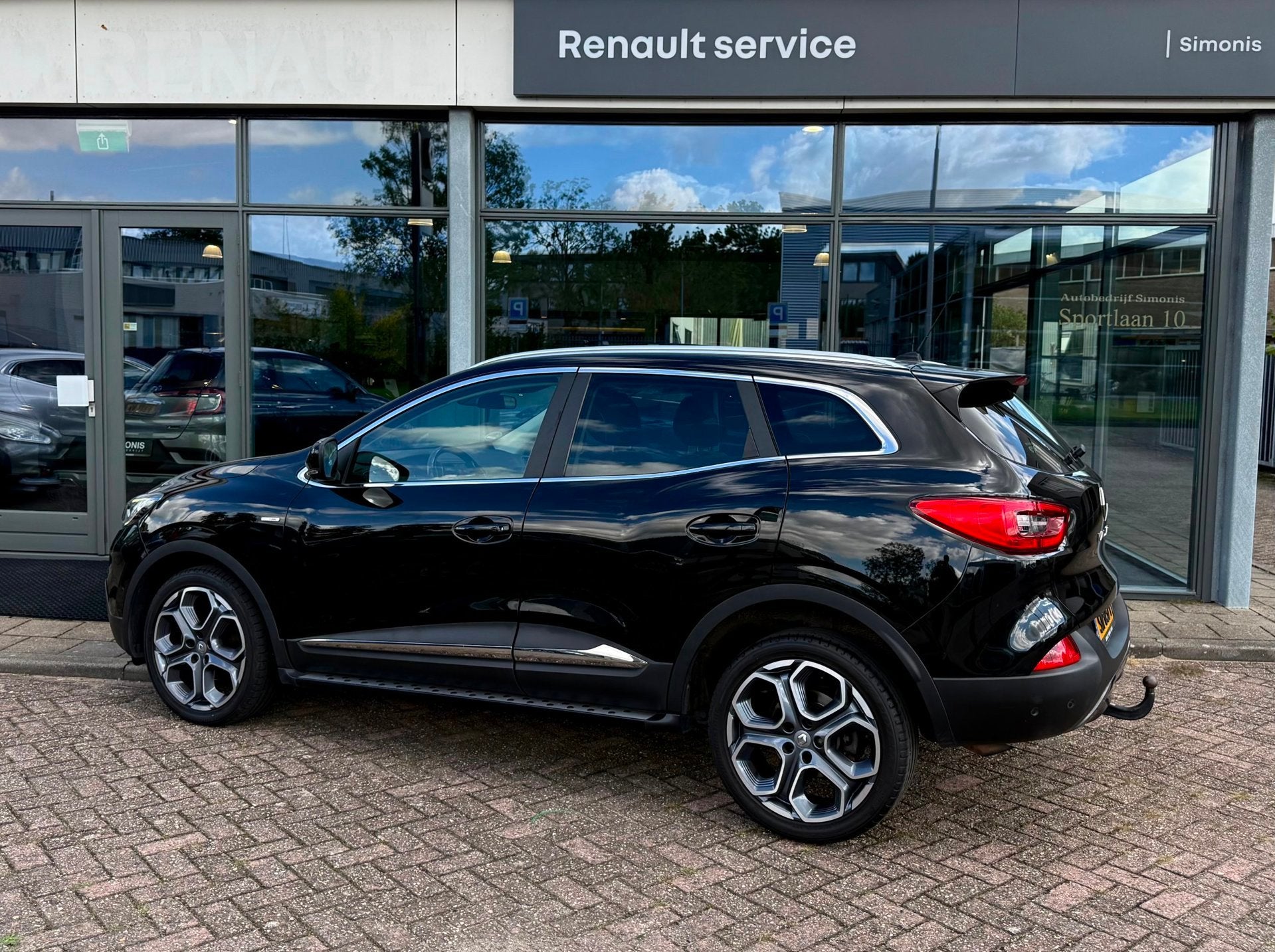 Renault Kadjar 1.2 TCe Bose Automaat | Bose | Trekhaak | A., Auto's, Gebruikt, 4 cilinders, Parkeersensor, Zwart