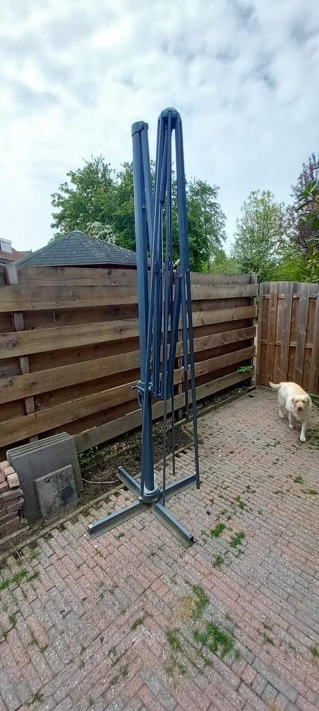 Parasol, Ophalen, Gebruikt, 2 tot 3 meter, Zweefparasol