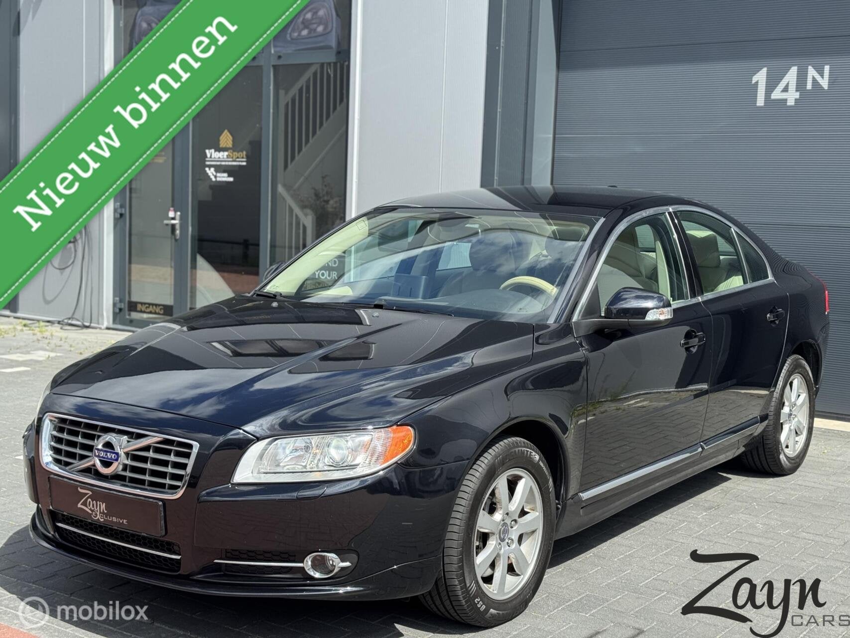 Volvo S80 2.0 T Limited Edition | Leder | Navi | NAP |, Euro 5, 4 cilinders, Zwart, Bedrijf