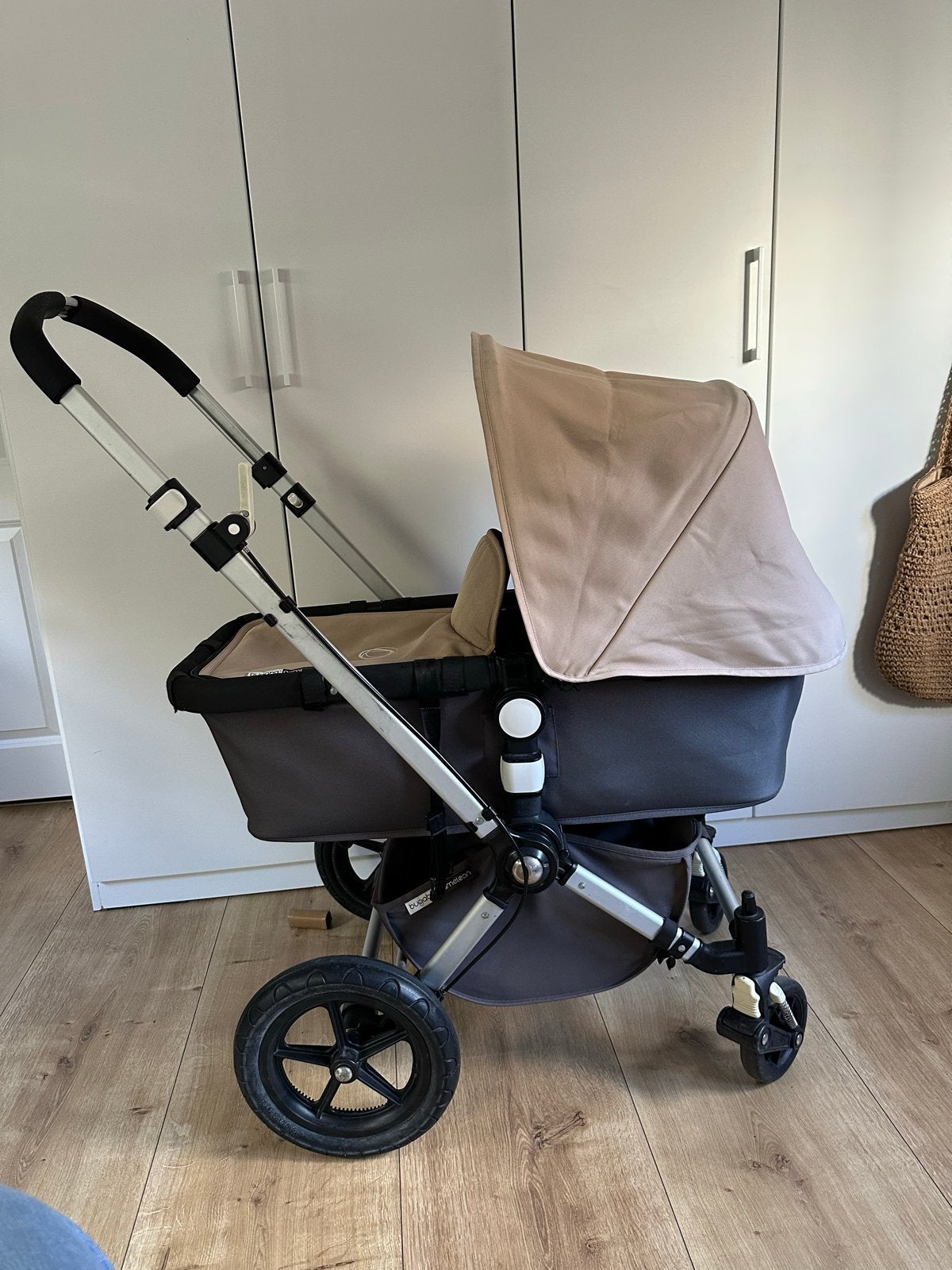 Bugaboo Cameleon beige kinderwagen met accessoires, Gebruikt, Bugaboo, Met reiswieg, Ophalen