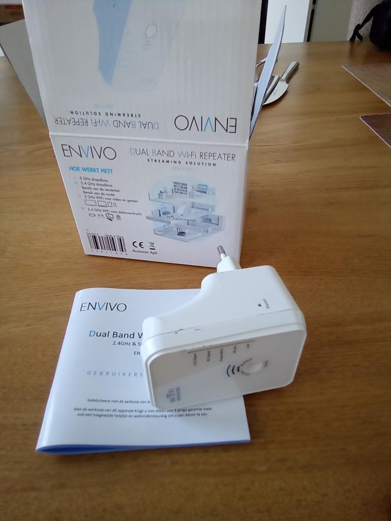 Envivo wifi repeteren env 1337, Ophalen, Nieuw