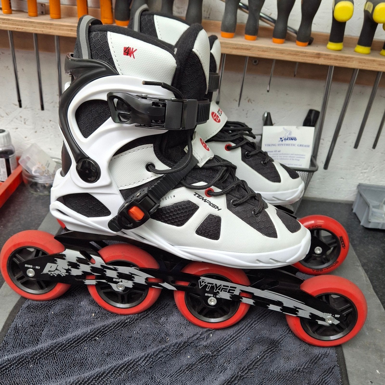 Tempish inline skates met Powerslide frame en zgan wielen, Ophalen of Verzenden, Zo goed als nieuw, Powerslide