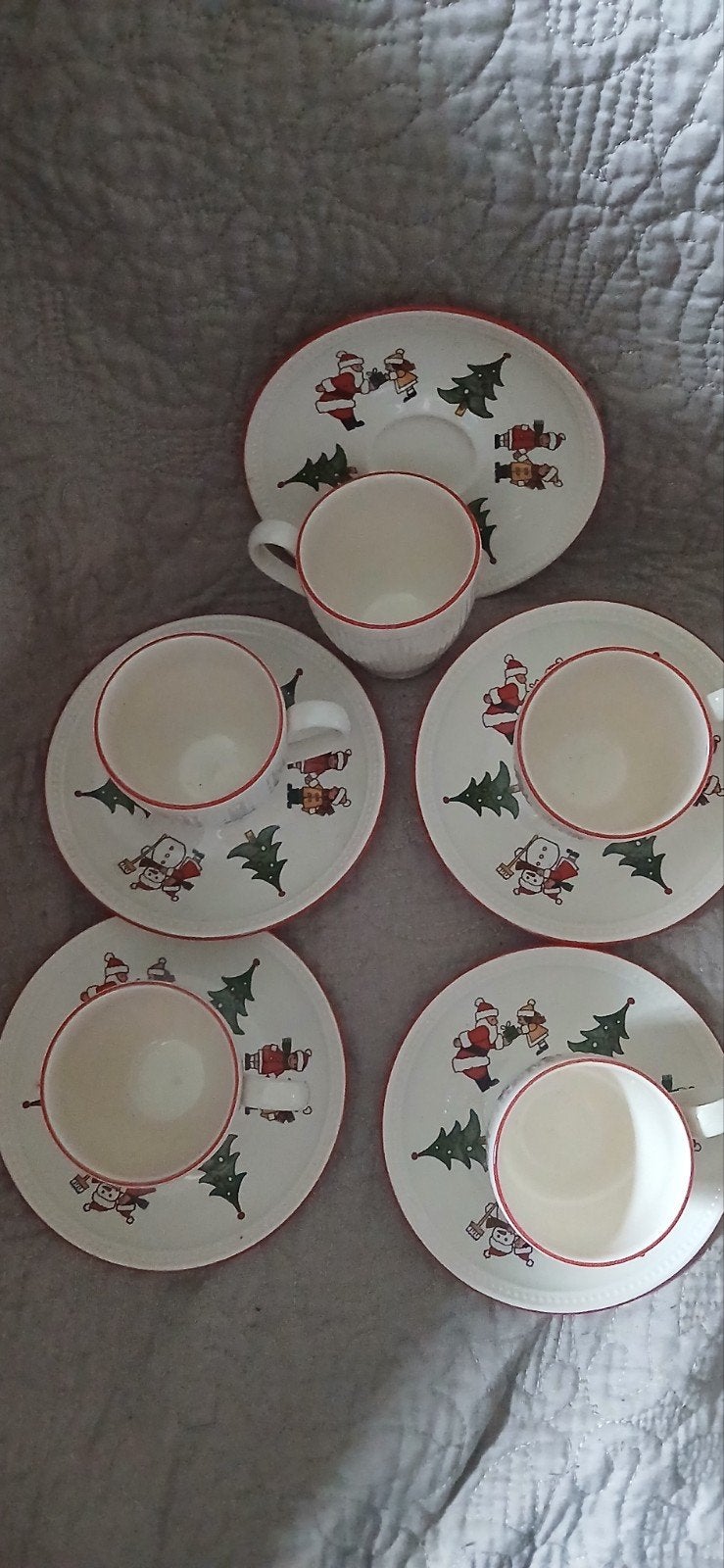 Kop en schotel Wedgwood Windsor Christmas, 5 beschikbaar, Diversen, Ophalen of Verzenden, Nieuw