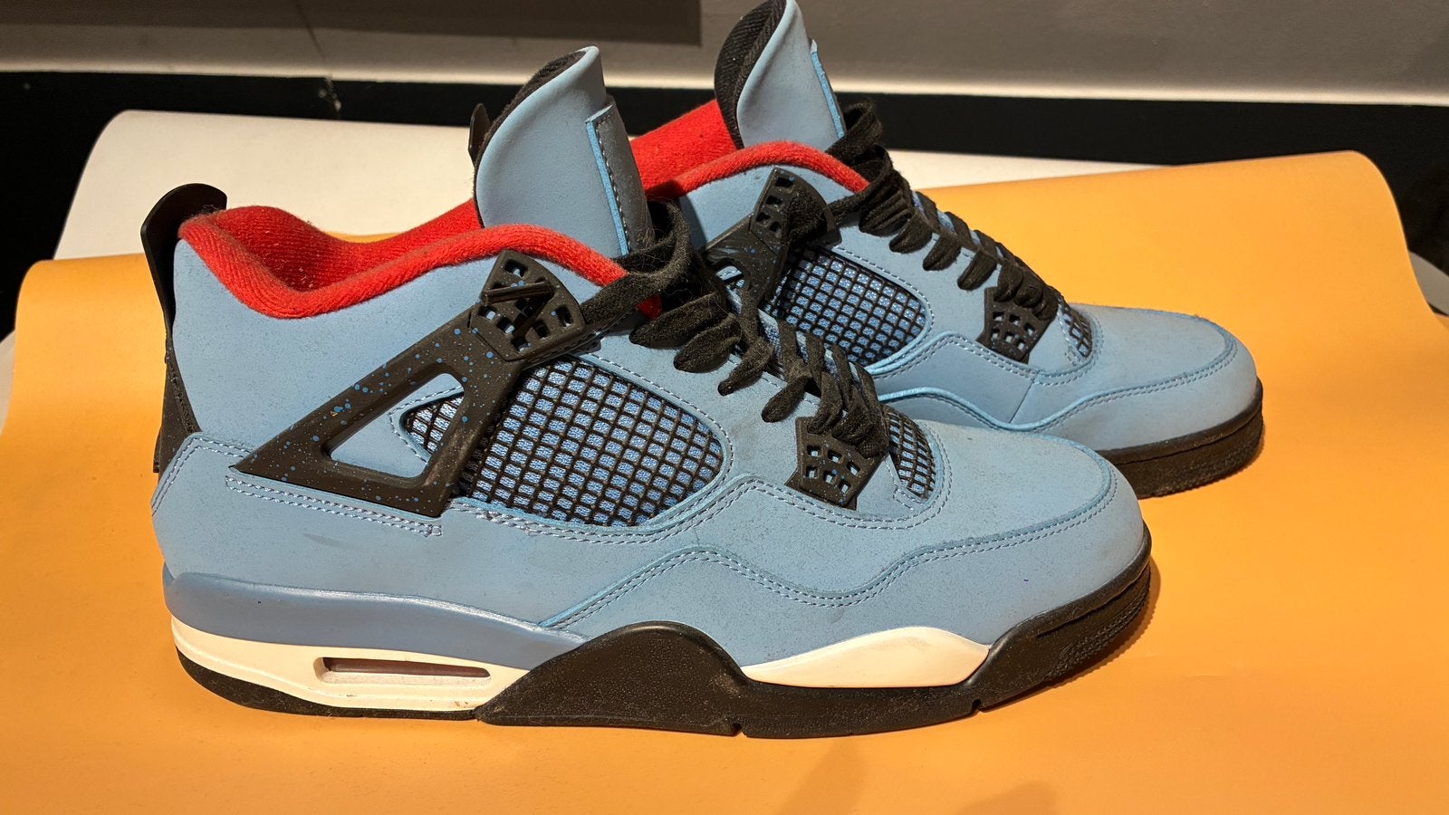 Sneakers, Ophalen of Verzenden, Gedragen