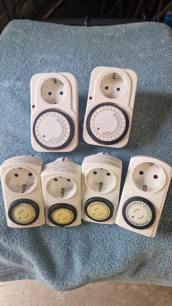 Set van 6 tijdschakelaars voor stopcontact, Ophalen of Verzenden, Gebruikt, Schakelaar