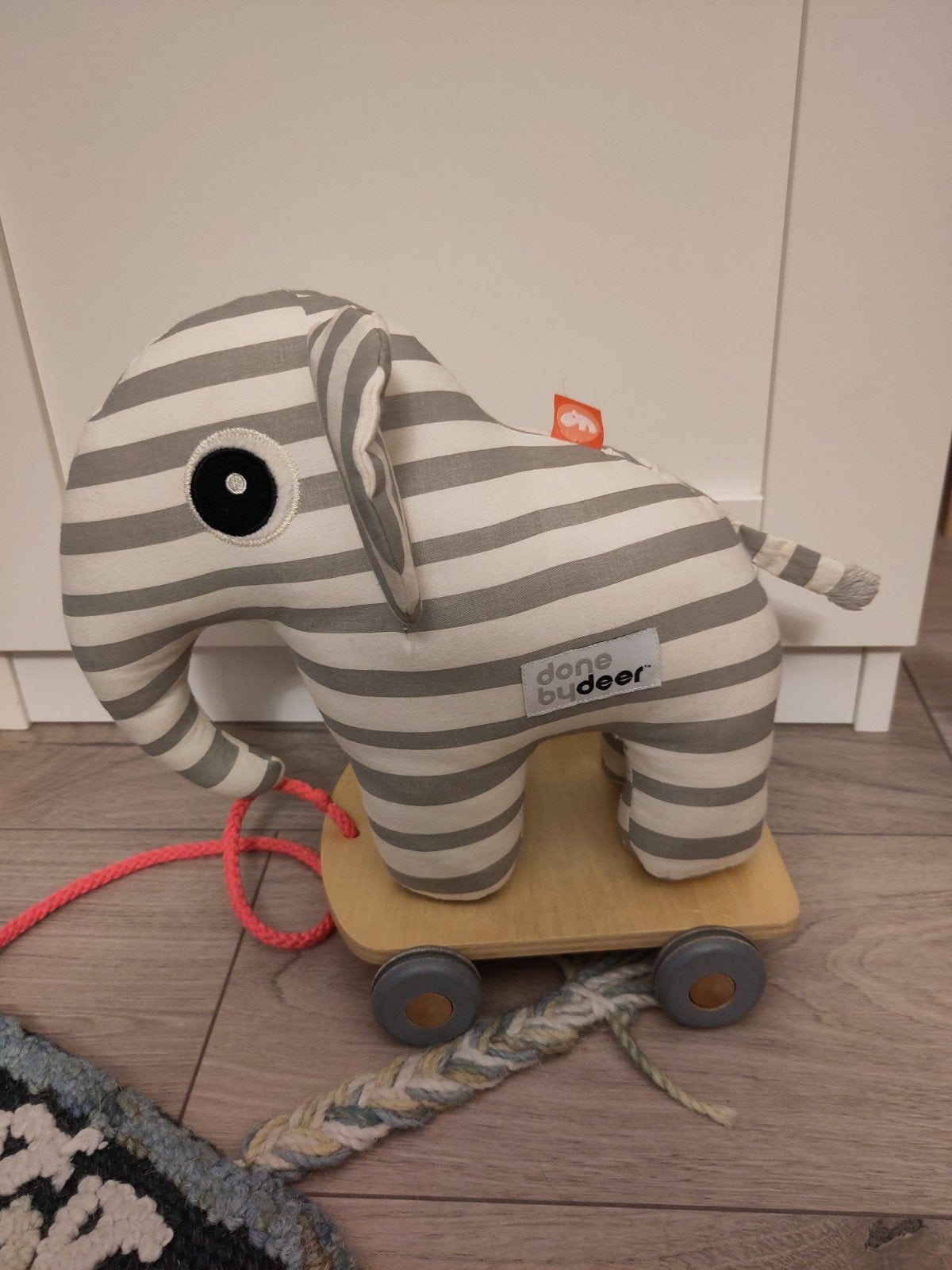 Done by Deer trekdier olifant, Ophalen of Verzenden, Gebruikt, Overige typen, Met wieltjes
