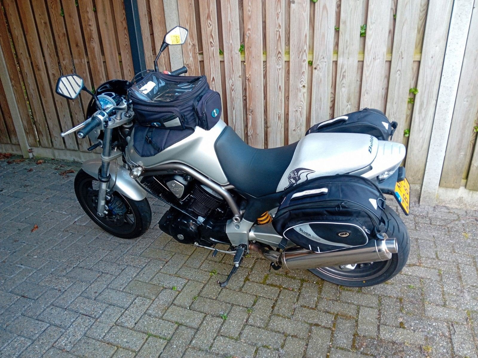 Yamaha BT1100 Bulldog - Toermotor met zijkoffers, Particulier, Toermotor