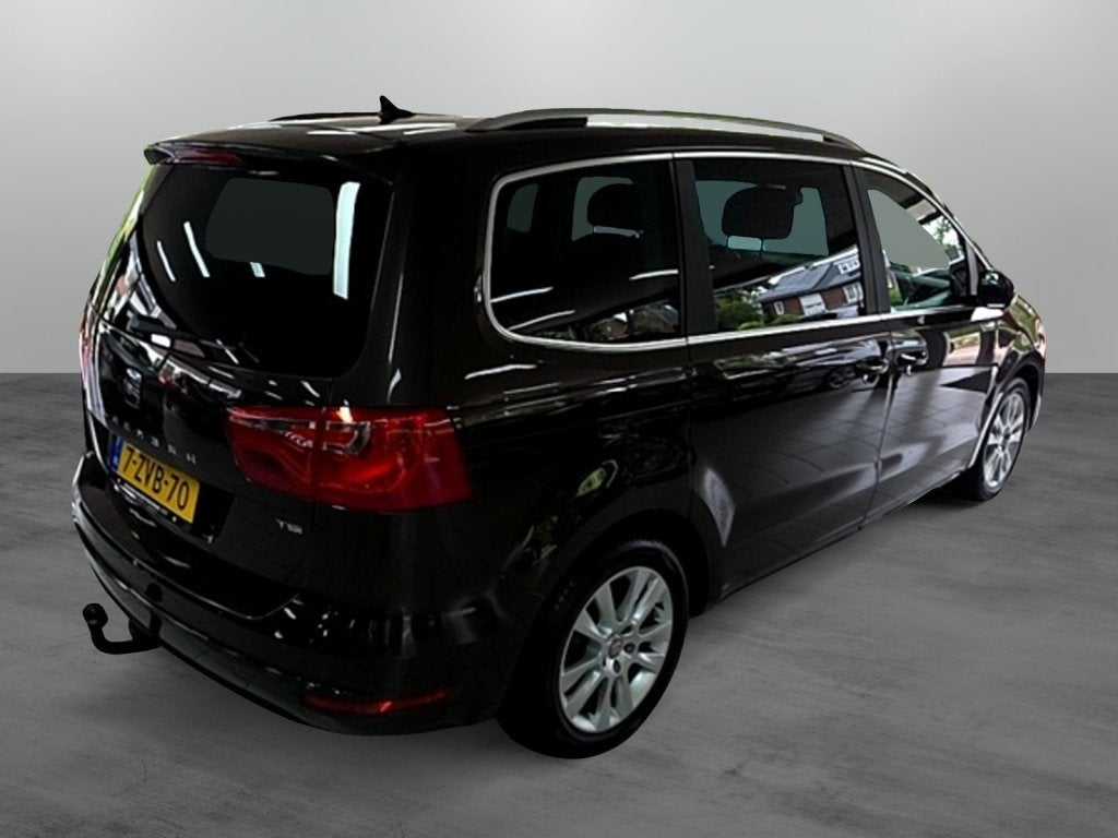 SEAT Alhambra 1.4 TSI Style Business 7 Persoons / Panoramada, Auto's, Keurmerk '100% Onderhouden', Stof, Zwart, 4 cilinders