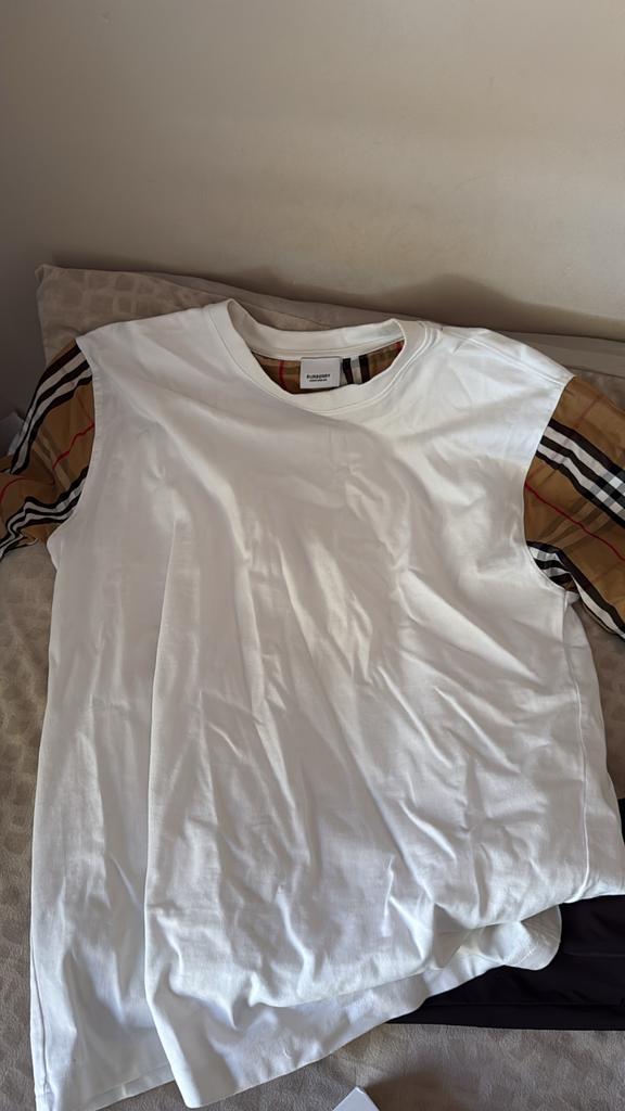 Burberry T-shirt met iconisch ruitpatroon, Kleding | Heren, Ophalen of Verzenden, Zo goed als nieuw, Wit