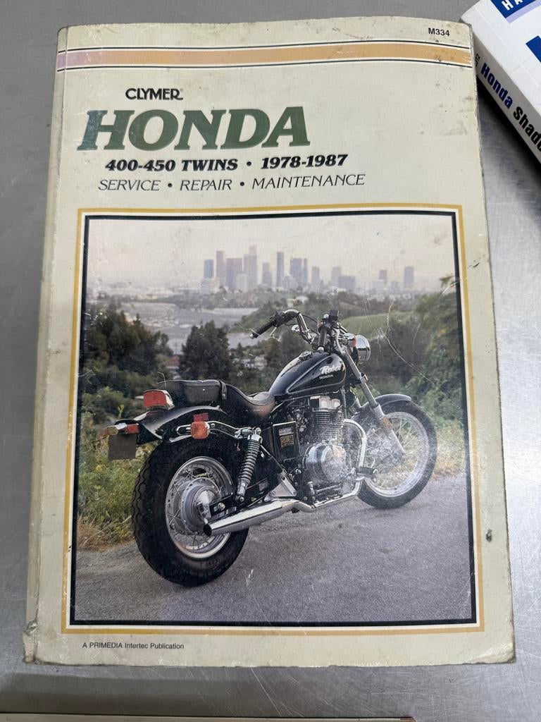 Honda werkplaatsboeken CB550/650 450/550 twin cx 400/500, Ophalen of Verzenden, Honda