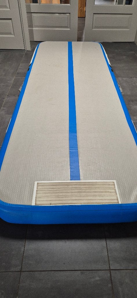 Airtrack - Turnmat - Tumbling 3 meter, Sport en Fitness, Kindermaat 122 t/m 140, Ophalen of Verzenden, Zo goed als nieuw, Materiaal