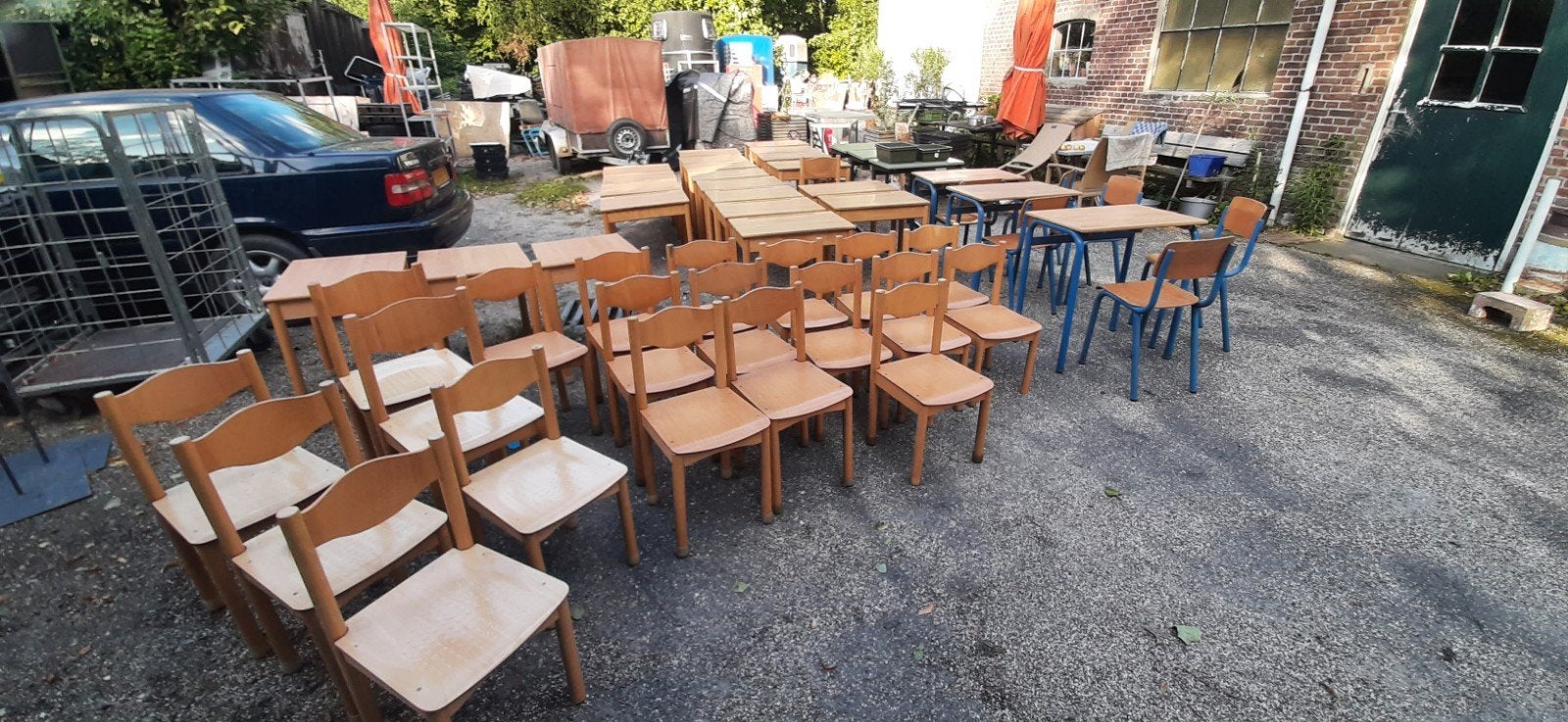 schooltafels en stoelen, Diversen, Ophalen