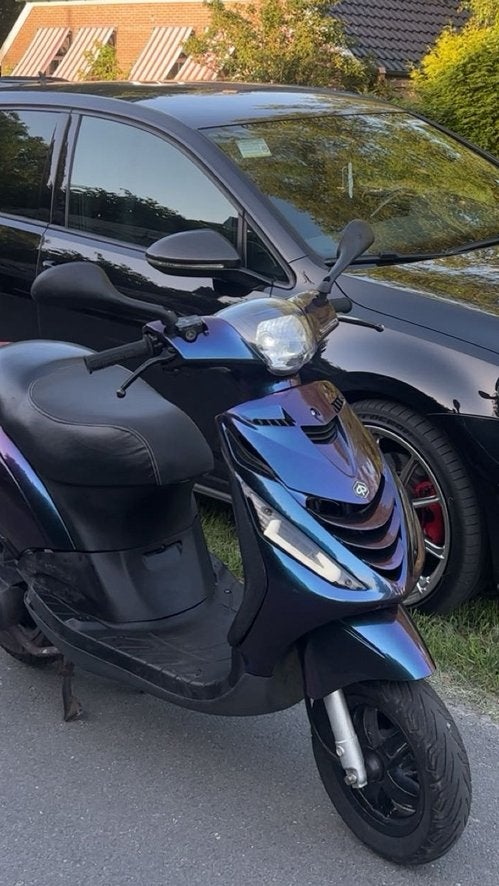 Nette Piaggio zip 80cc, Piaggio, Ophalen of Verzenden, Zo goed als nieuw, Benzine