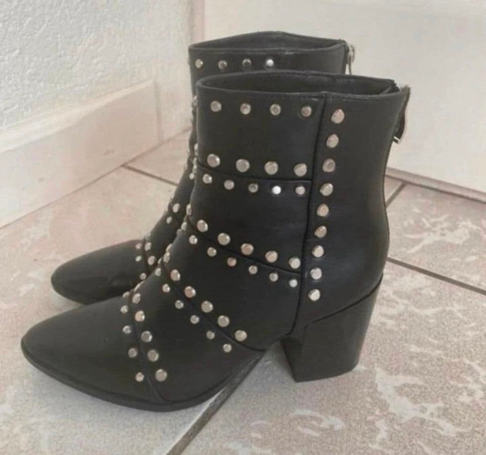 Zwarte laarzen met studs, star vollection, 37, Ophalen of Verzenden