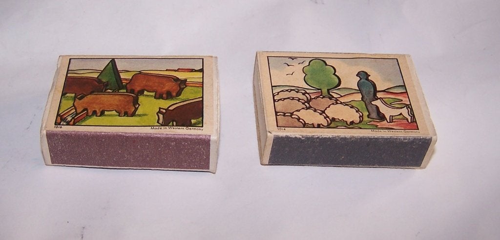 2 vintage Juri Matchbox doosjes m houten speelgoedfiguurtjes, Ophalen of Verzenden
