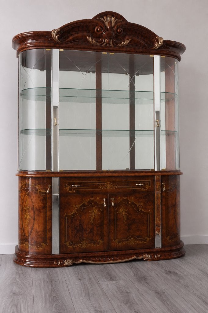 Grote klassieke hoogglans vitrinekast met glazen legplanken, Huis en Inrichting, Kasten | Vitrinekasten, Ophalen, Gebruikt, Met deur(en)