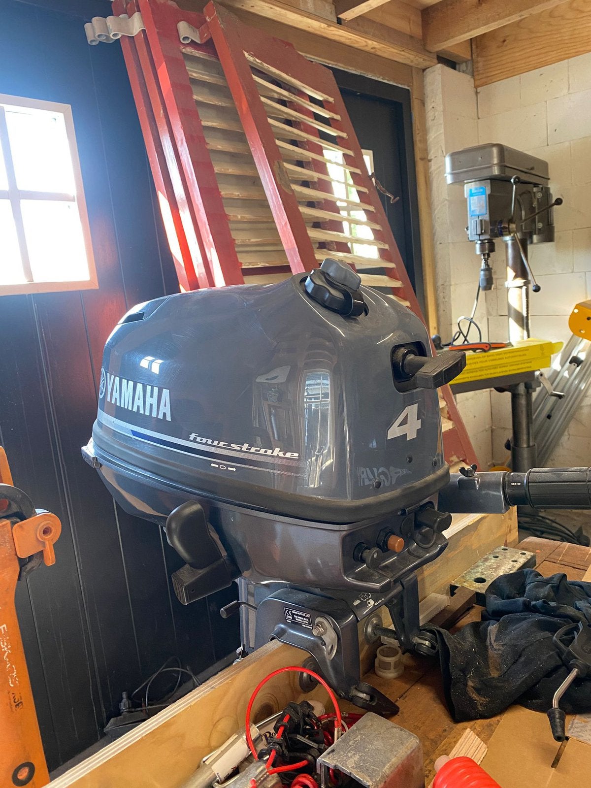 Buitenboordmotor Yamaha 4 pk, Watersport en Boten, Ophalen, Zo goed als nieuw, Benzine, Minder dan 5 pk