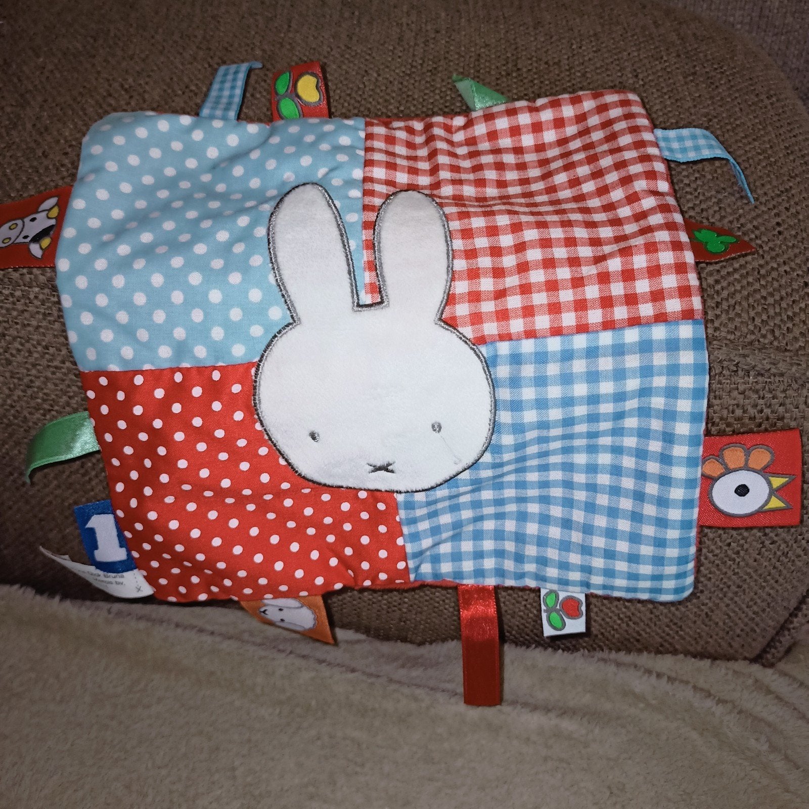 Nijntje Miffy rood wit blauwe kroeldoek, 2011, Dick Bruna, Overige merken, Nijntje, Ophalen of Verzenden, Zo goed als nieuw