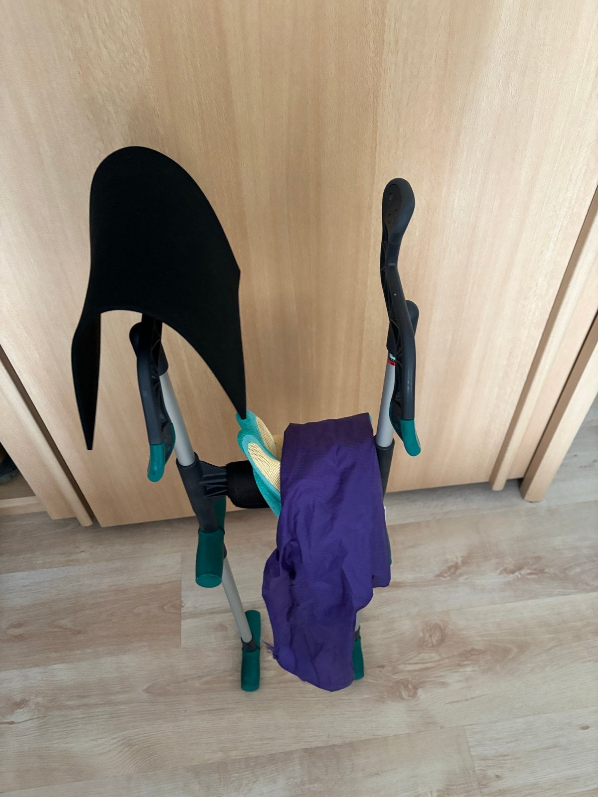 Handylegs aankleedhulp en uittrekhulp steunkousen, Ophalen