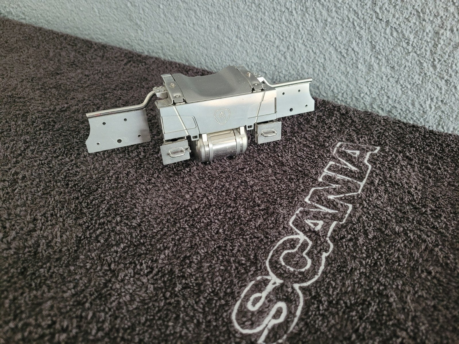 Scania achterbumper met wielkeggen 1:14 tamiya / lesu, Ophalen of Verzenden, Groter dan 1:32, Truck, Tamiya