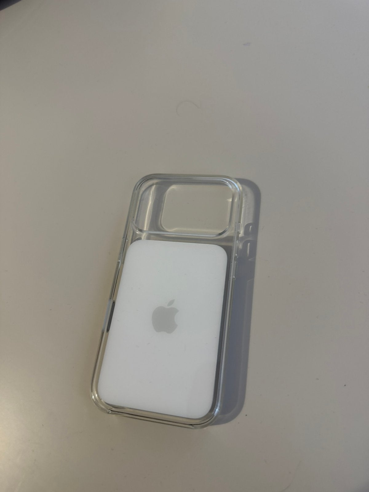 NIEUW || Origineel Transparante Hoes Apple iPhone 17 Pro, Ophalen of Verzenden, Zo goed als nieuw, Apple