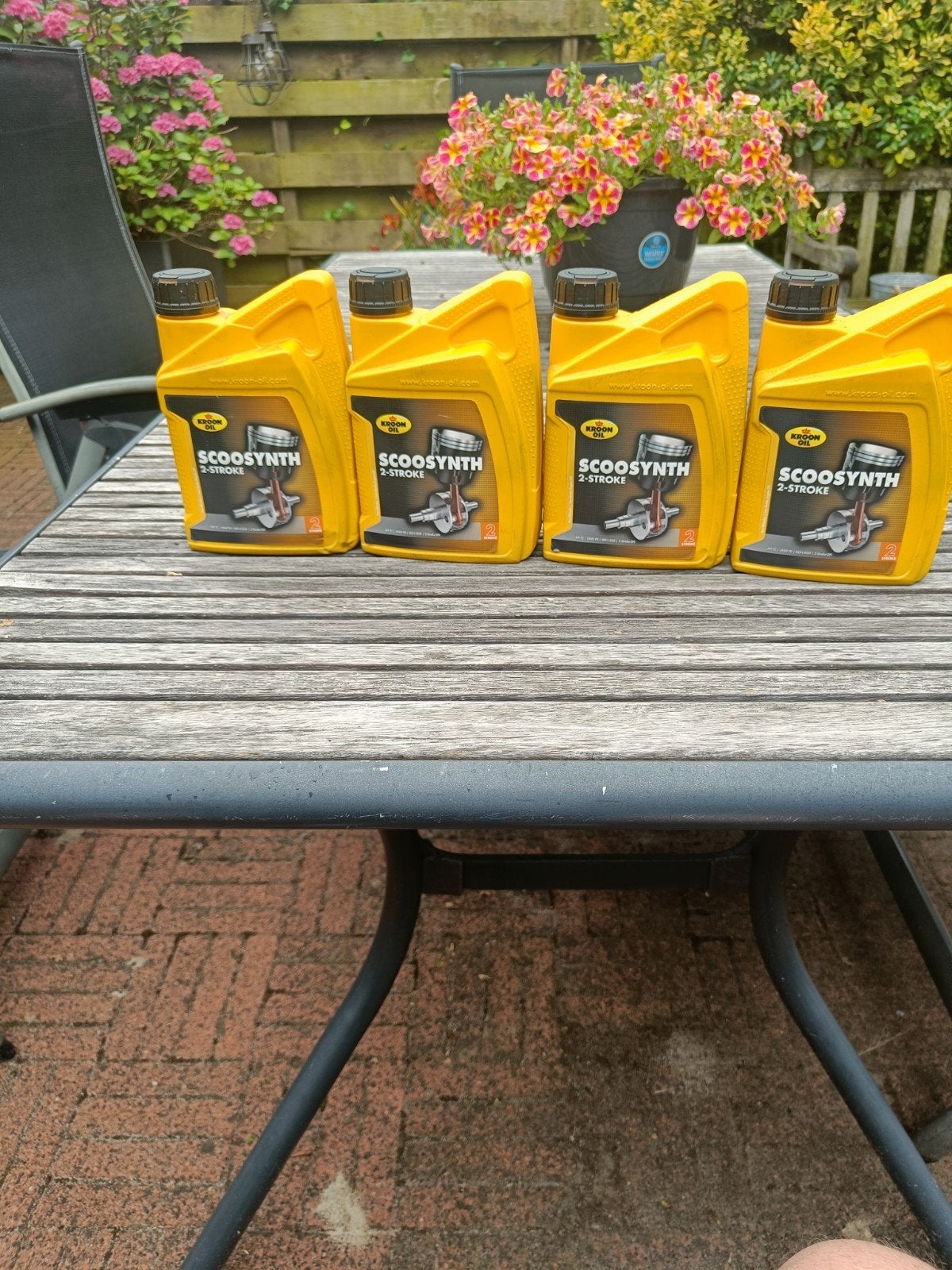 4 cans 2 takt olie kroon oil., Ophalen of Verzenden, Nieuw, Overige merken