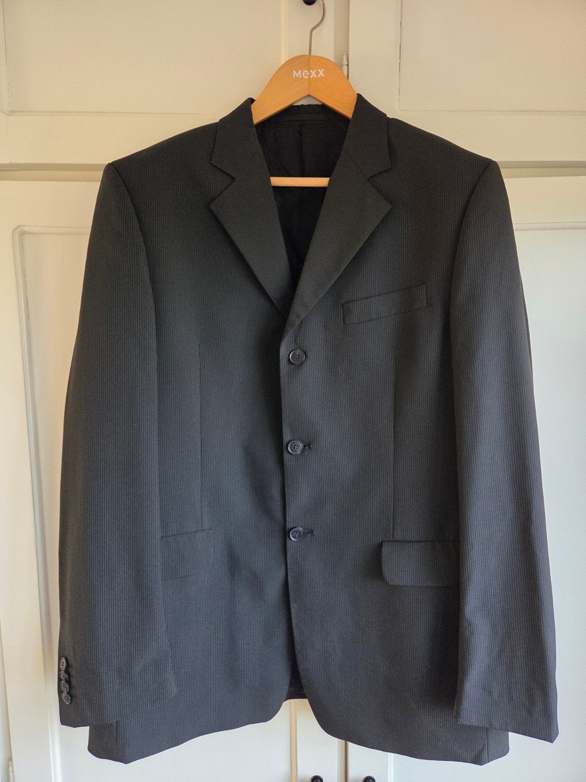 Mexx herenpak - Grijs met krijtstreep, maat 50, Kleding | Heren, Kostuums en Colberts, Mexx, Maat 48/50 (M), Zwart, Nieuw