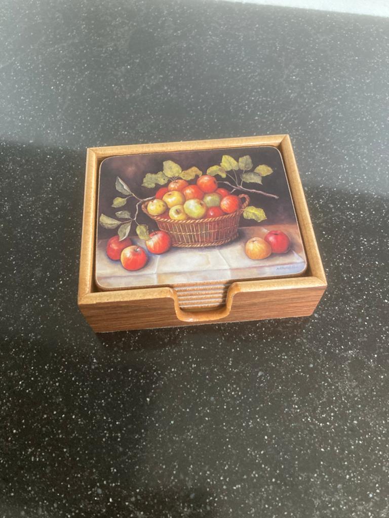 Vintage houten onderzetters met fruitmotief, Ophalen of Verzenden, Zo goed als nieuw, Rechthoekig, Hout