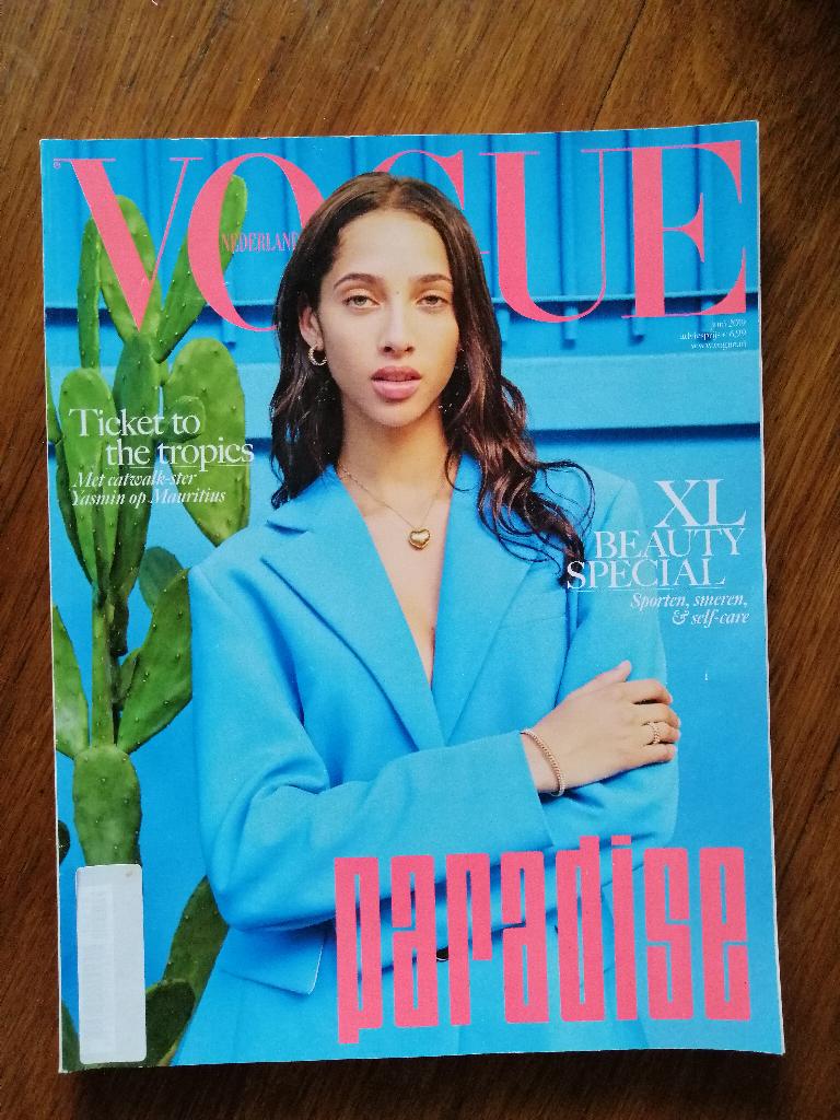 VOGUE Nederland Juni 2019, Verzamelen, Tijdschriften, Kranten en Knipsels, Ophalen of Verzenden, 1980 tot heden, Tijdschrift