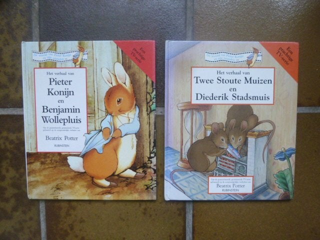 Beatrix Potter - Pieter Konijn - 2 stuks, 5 of 6 jaar, Fictie algemeen, Beatrix Potter, Jongen of Meisje