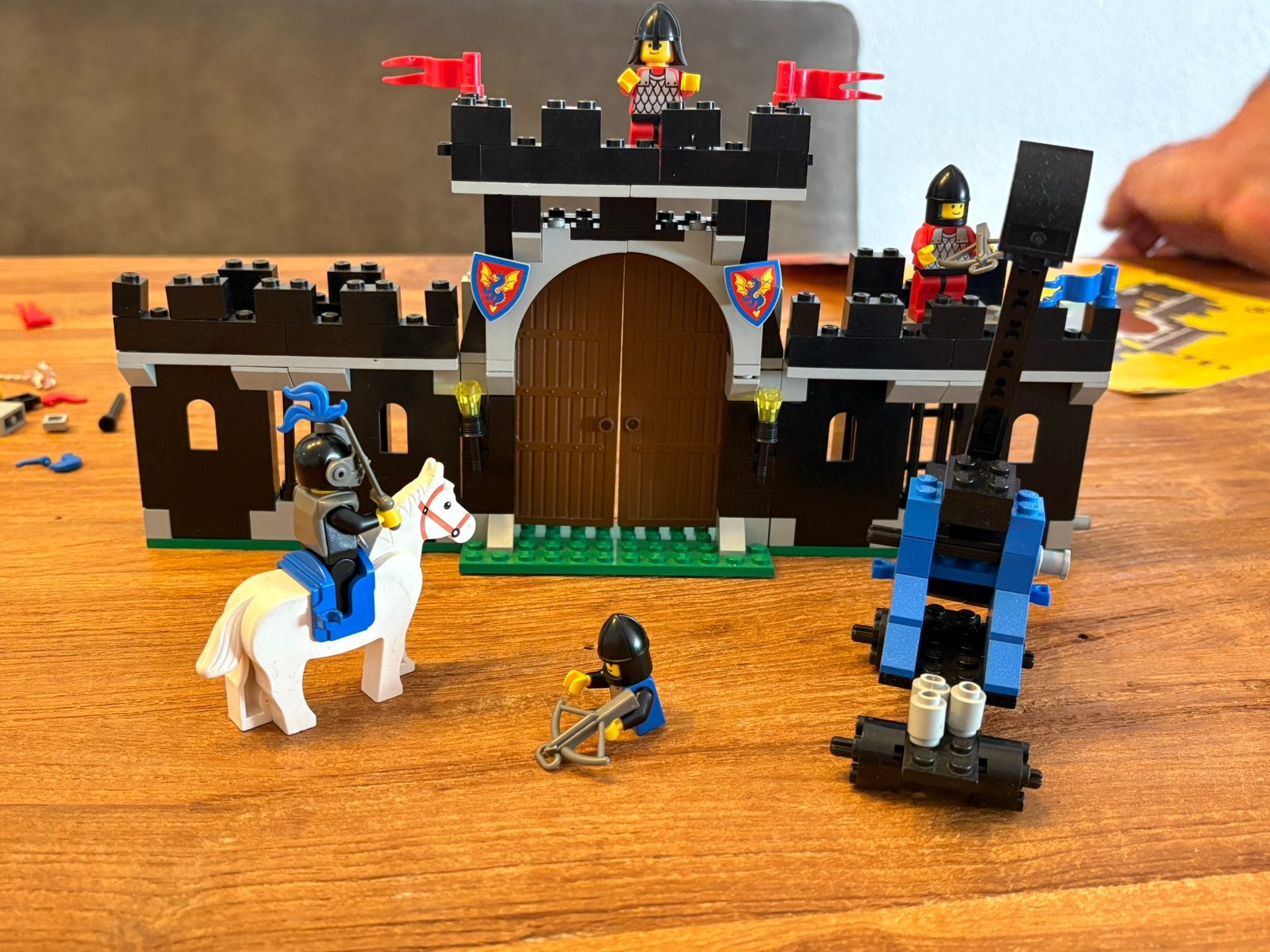 Lego 6059, Lego, Ophalen of Verzenden, Zo goed als nieuw, Inclusief minifiguren