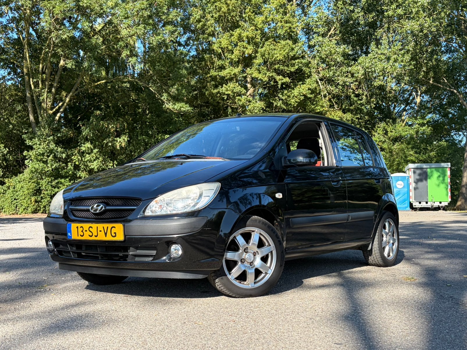 Hyundai Getz 1.1 5DRS 2006 Zwart / NIEUWE DISTRIBUTIERIEM, Voorwielaandrijving, 31 €/maand, 4 cilinders, Zwart