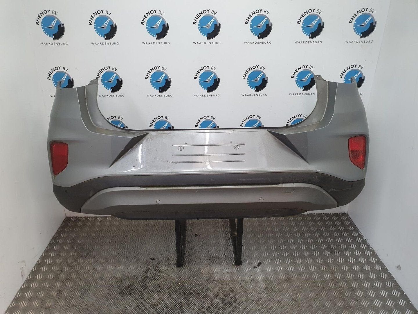 FORD PUMA TITANIUM BUMPER ACHTER 2022, Gebruikt, Ophalen of Verzenden, Stiba lid, Achter