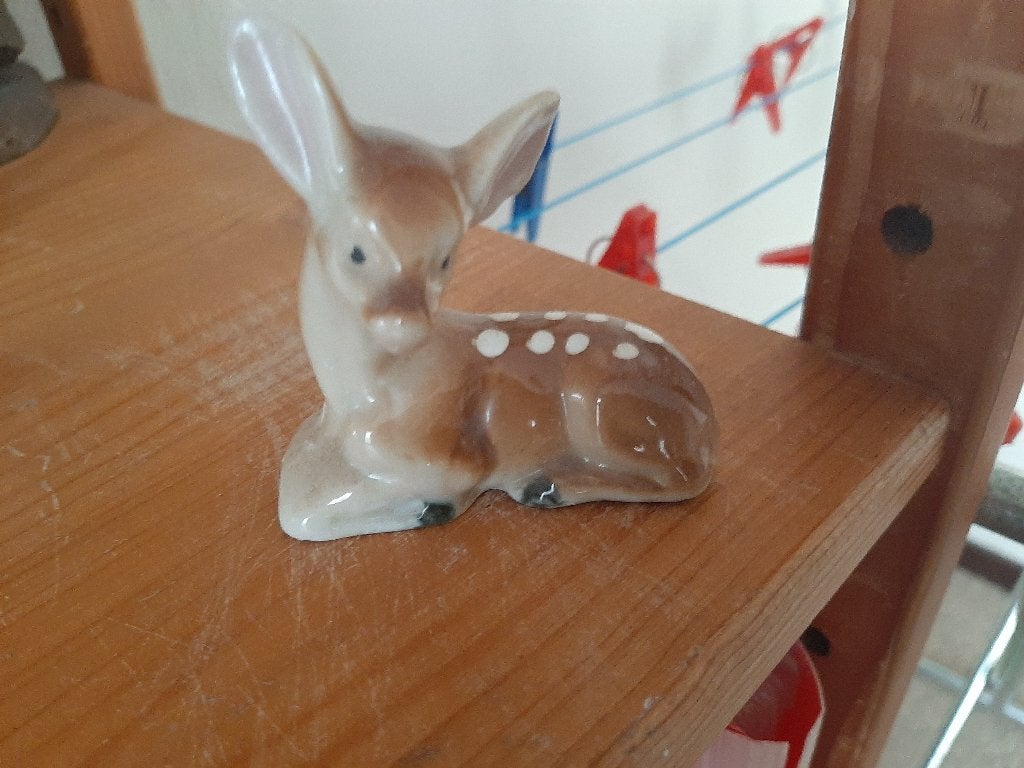 stenen beeldje van bambi jaren 60 retro vintage, Ophalen of Verzenden, Zo goed als nieuw, Dier