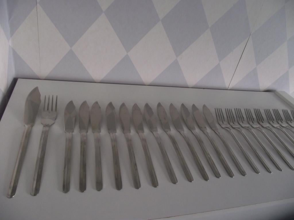 24 stuks Palermo visbestek met serveer set RVS 18/10 ook p s, Ophalen of Verzenden