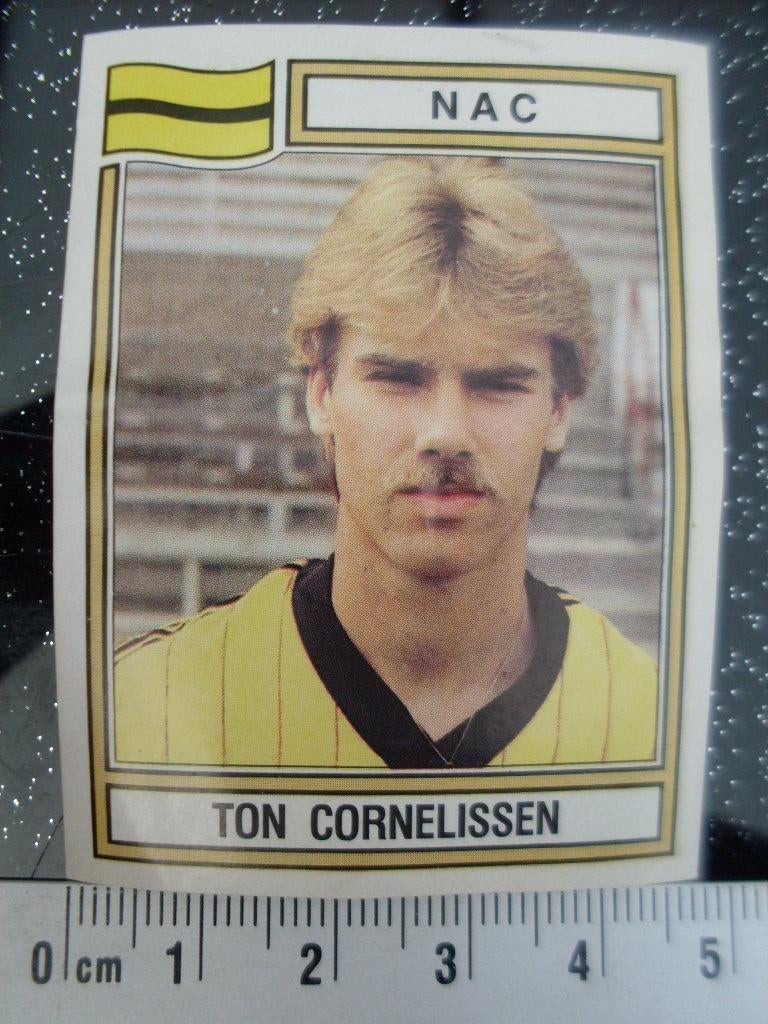 panini sticker voetbal 83 NAC Ton Cornelissen nr 183, Verzamelen, Verzenden, Zo goed als nieuw, NAC Breda, Poster, Plaatje of Sticker