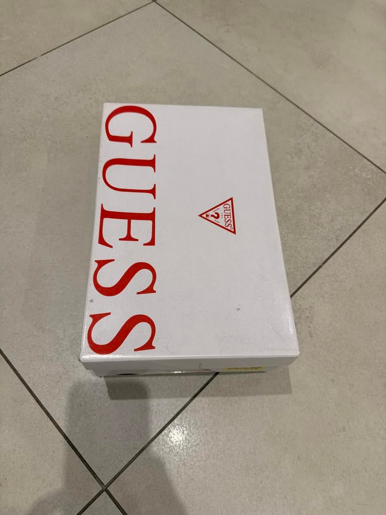 Guess sneakers wit maat 36, origineel Zalando, Kleding | Dames, Schoenen, Ophalen of Verzenden, Gedragen, Wit, Sneakers of Gympen