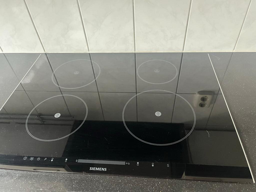 Siemens Inductiekookplaat - 4 zones, zo goed als nieuw, Witgoed en Apparatuur, Ophalen, 4 kookzones, Zo goed als nieuw, Inbouw