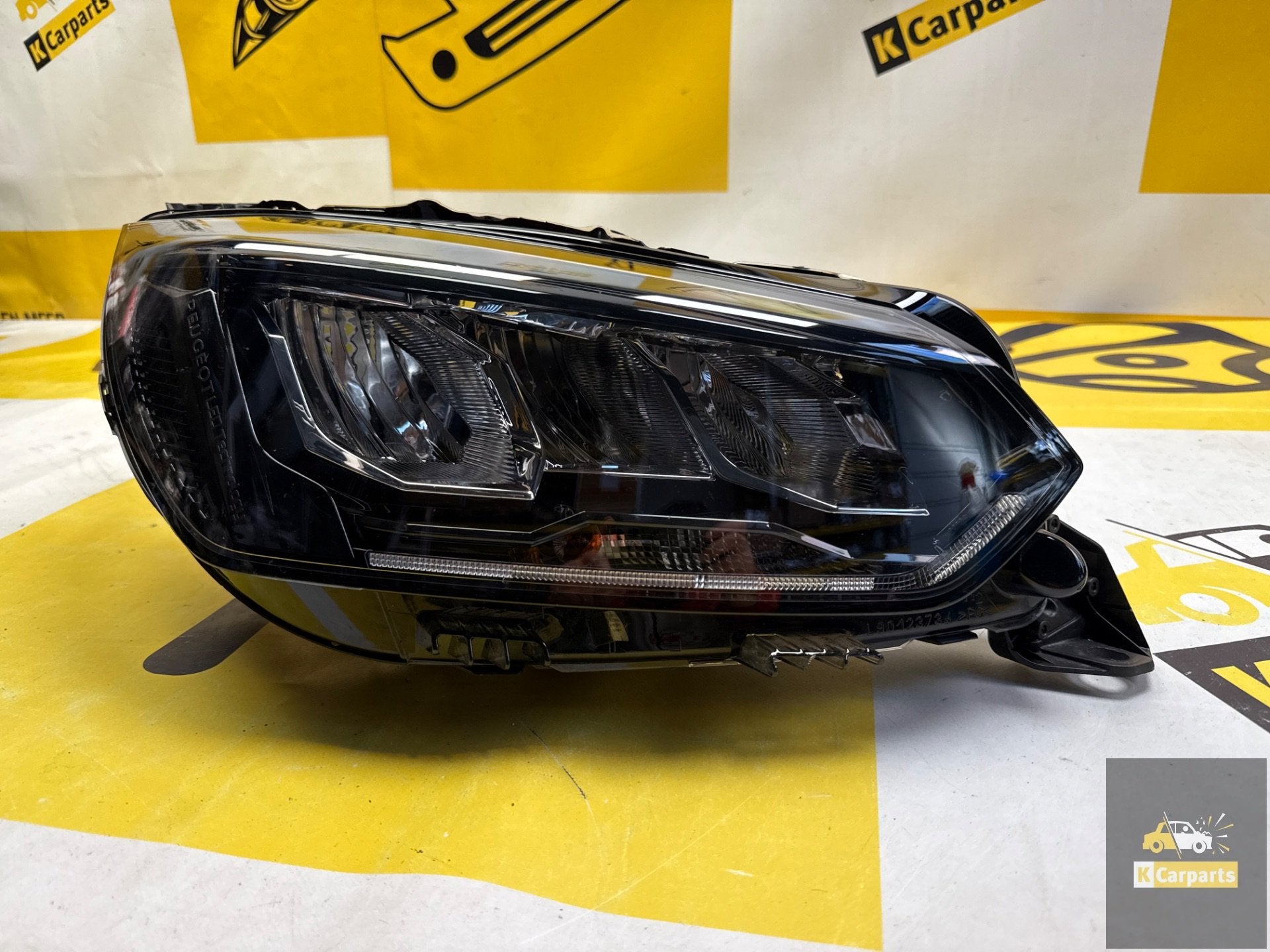 Koplamp PEUGEOT Rechts 208 FACELIFT II 2 2008 II 2 LED 19-20