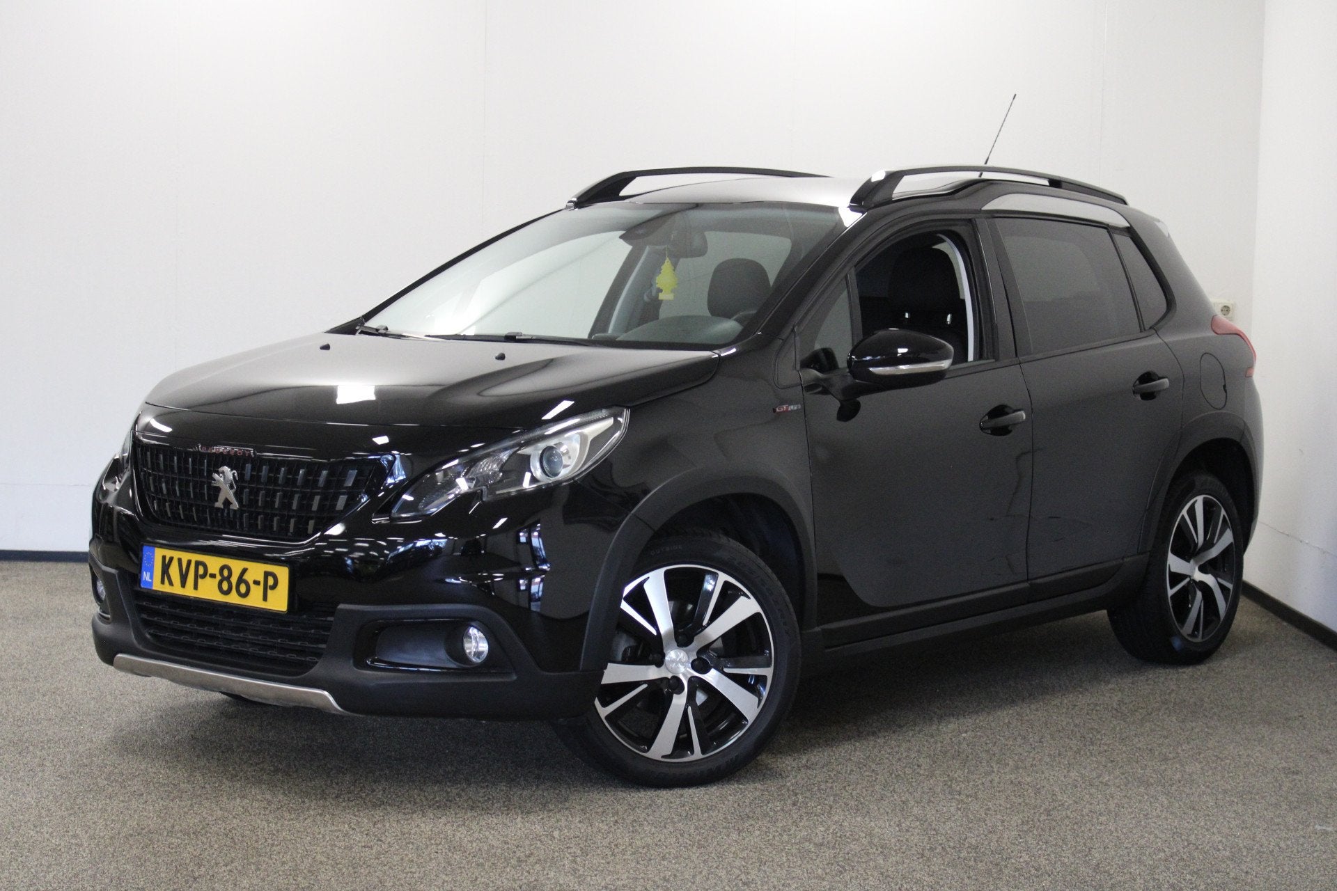 Peugeot 2008 1.2 PureTech GT-Line (bj 2019, automaat), Auto's, Euro 6, 1199 cc, 1165 kg, Leder en Stof